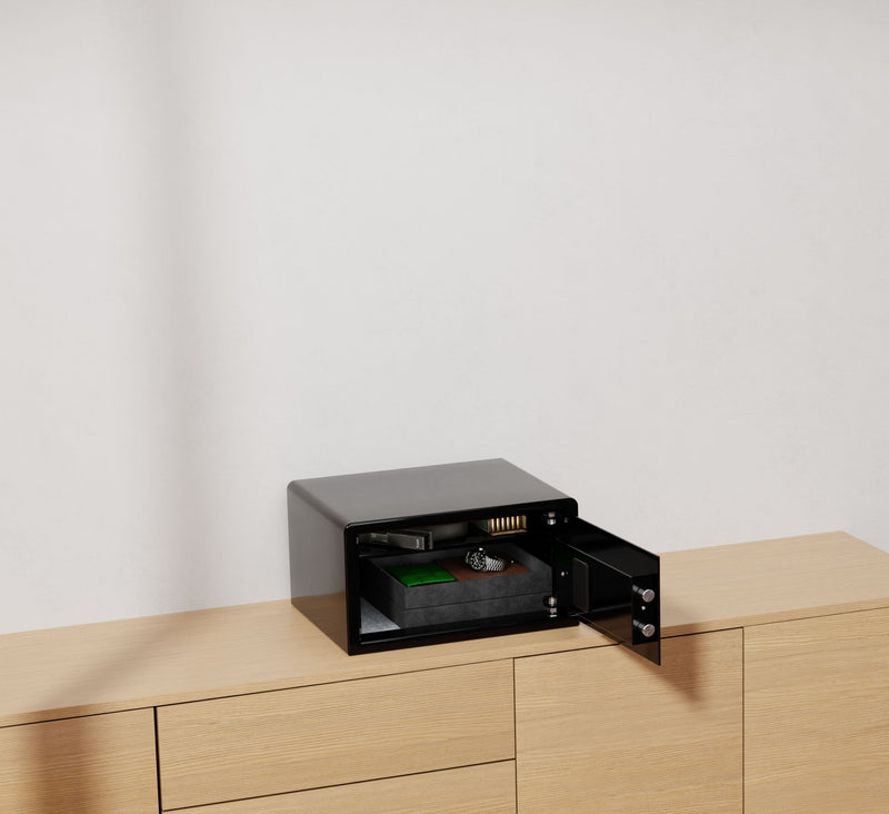 Onyx Black / Push-Button