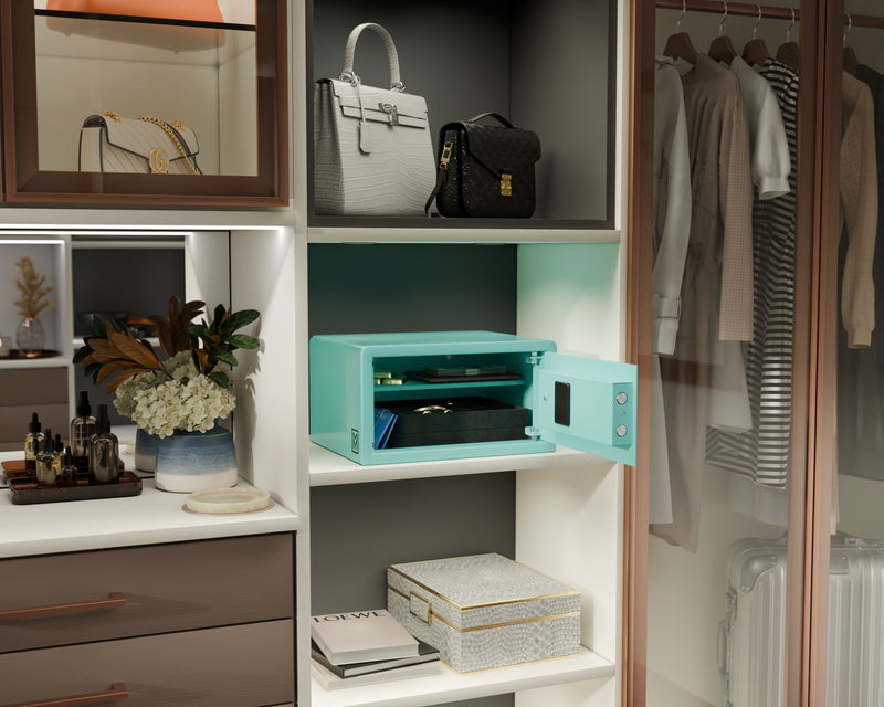 Robin's Egg Blue / Biometric + Touchpad